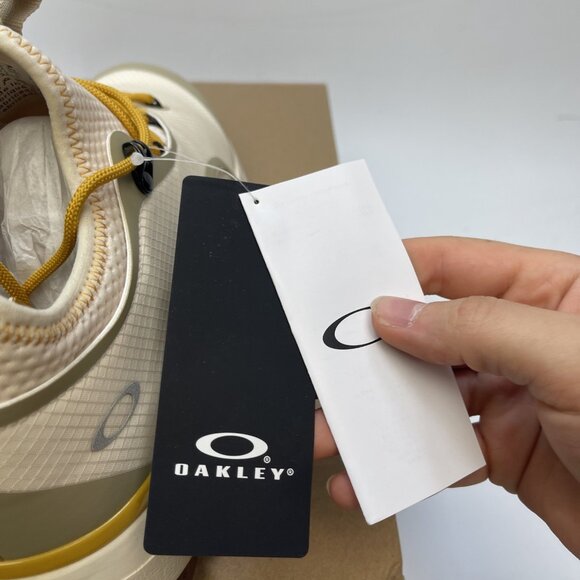 Y2K Oakley Light Shield Men’s Shoes White/Grey/Yellow Size 9.5 Athletic Sneakers - Picture 9 of 13